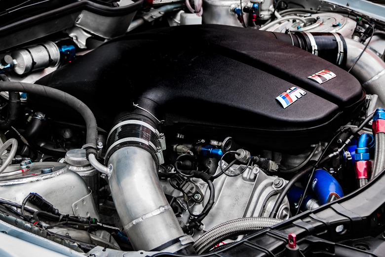 A Comprehensive Guide to Choosing the Right Reconditioned Engine for Your BMW